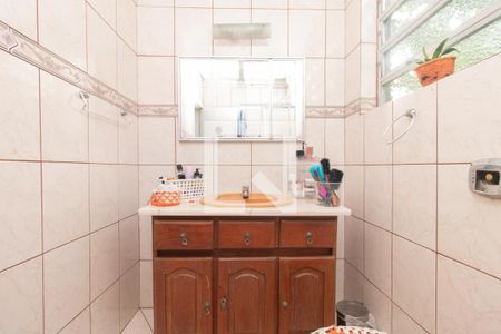 Banheiro do Quarto 1 de casa à venda com 4 quartos, 126m² em Vila Nova, Porto Alegre