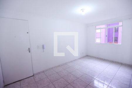 Sala de apartamento para alugar com 2 quartos, 55m² em Perus, São Paulo