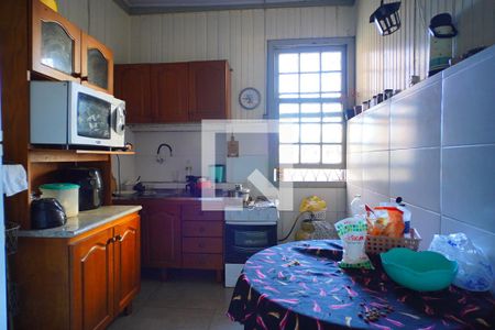 Cozinha  de casa para alugar com 5 quartos, 180m² em Petrópolis, Porto Alegre