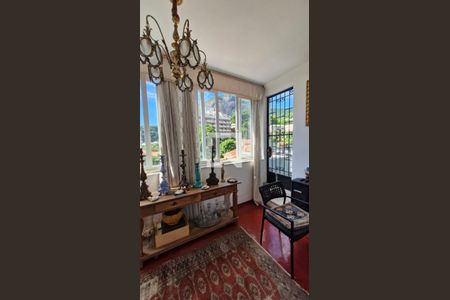 Casa à venda com 7 quartos, 1040m² em Cosme Velho, Rio de Janeiro