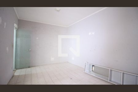 Quarto 1 de casa para alugar com 10 quartos, 324m² em Vila Antonieta, São Paulo