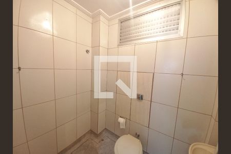 Banheiro de apartamento para alugar com 1 quarto, 30m² em Centro, São Vicente
