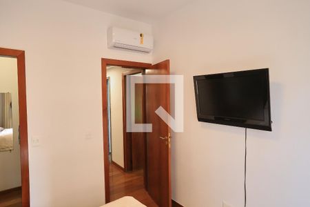 Suíte de apartamento à venda com 3 quartos, 100m² em Lourdes, Belo Horizonte