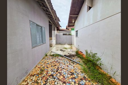 Quintal de casa para alugar com 3 quartos, 250m² em Imperador, Praia Grande