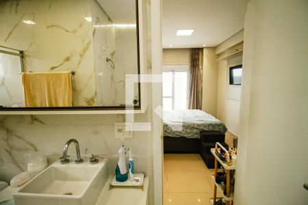 Banheiro da Suíte 2 de apartamento para alugar com 4 quartos, 201m² em Canto do Forte, Praia Grande