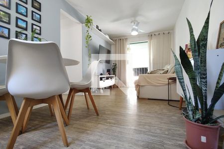 Sala de apartamento à venda com 2 quartos, 41m² em Taquara, Rio de Janeiro