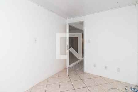 Quarto 2 de casa para alugar com 4 quartos, 90m² em Espírito Santo, Porto Alegre