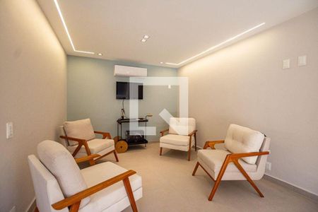 Casa à venda com 5 quartos, 501m² em São Francisco, Niterói