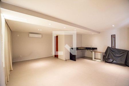 Casa à venda com 5 quartos, 501m² em São Francisco, Niterói