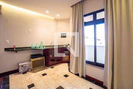 Casa à venda com 5 quartos, 501m² em São Francisco, Niterói