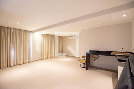Casa à venda com 5 quartos, 501m² em São Francisco, Niterói
