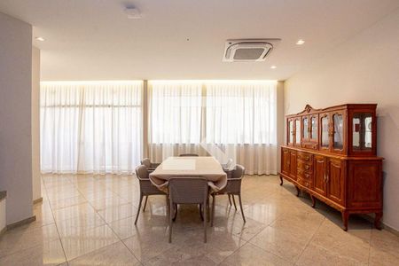 Casa à venda com 5 quartos, 501m² em São Francisco, Niterói
