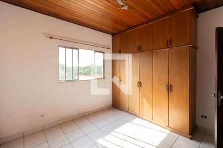 Quarto 1 de casa para alugar com 3 quartos, 80m² em Conjunto Residencial Butanta, São Paulo