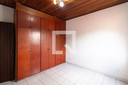 Quarto 2 de casa para alugar com 3 quartos, 80m² em Conjunto Residencial Butanta, São Paulo