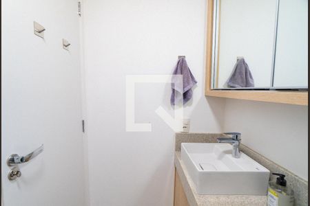 Banheiro da Suíte de apartamento à venda com 2 quartos, 50m² em Vila Mariana, São Paulo