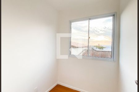 Quarto 2 de apartamento para alugar com 2 quartos, 28m² em Jardim Danfer, São Paulo