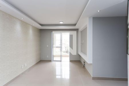 Sala  de apartamento para alugar com 3 quartos, 77m² em Jardim Bom Tempo, Taboão da Serra