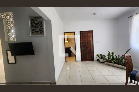 Sala  de apartamento para alugar com 2 quartos, 65m² em Amaralina, Salvador