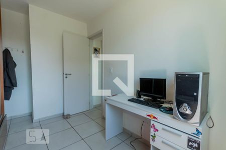 Quarto de apartamento para alugar com 2 quartos, 48m² em Piratininga, Belo Horizonte