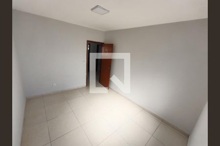 Quarto de casa para alugar com 4 quartos, 230m² em Setor Faicalville, Goiânia