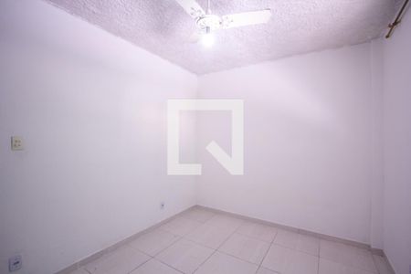 Quarto 1 de apartamento para alugar com 2 quartos, 60m² em Colubandê, São Gonçalo
