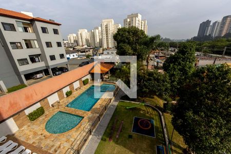Varanda de apartamento para alugar com 2 quartos, 55m² em Jardim Tupanci, Barueri
