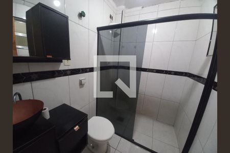 Banheiro de apartamento para alugar com 1 quarto, 52m² em Vila Nossa Senhora de Fatima, São Vicente