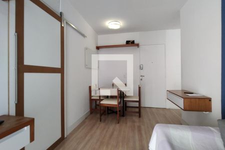 Sala de apartamento à venda com 2 quartos, 48m² em Anil, Rio de Janeiro