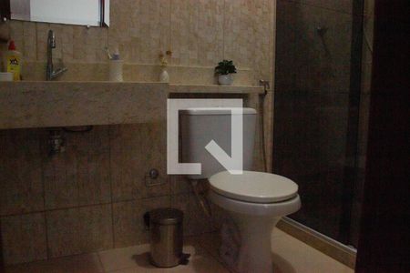 Banheiro da Suíte 1 de casa de condomínio para alugar com 3 quartos, 110m² em Braga, Cabo Frio