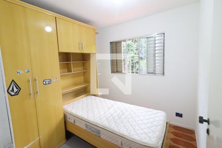 Quarto 3 de casa à venda com 3 quartos, 96m² em Jardim Osasco, Osasco