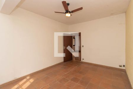 Quarto 1 de casa à venda com 2 quartos, 384m² em Vila Irmaos Arnoni, São Paulo