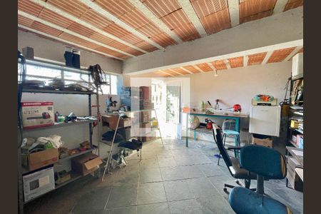 Casa à venda com 3 quartos, 400m² em Bom Jesus, Belo Horizonte