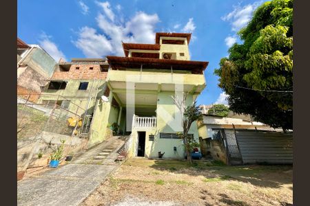 Casa à venda com 3 quartos, 400m² em Bom Jesus, Belo Horizonte