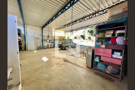 Casa à venda com 3 quartos, 400m² em Bom Jesus, Belo Horizonte