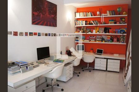 Foto 05 de casa para alugar com 3 quartos, 180m² em Paraíso do Morumbi, São Paulo