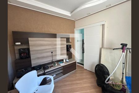 Quarto  de casa para alugar com 2 quartos, 150m² em Vila Valqueire, Rio de Janeiro