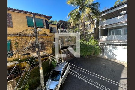 Vista do Quarto  de casa para alugar com 2 quartos, 150m² em Vila Valqueire, Rio de Janeiro