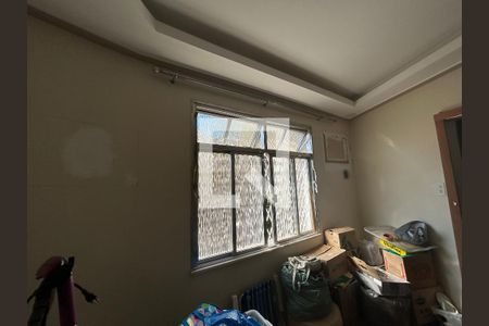 Quarto  de casa para alugar com 2 quartos, 150m² em Vila Valqueire, Rio de Janeiro