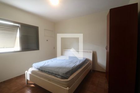 Quarto de apartamento para alugar com 2 quartos, 140m² em Vila Julia, Guarujá