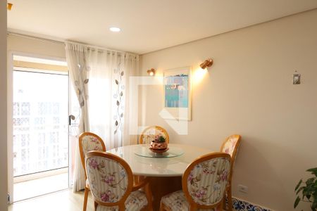 Sala de apartamento para alugar com 3 quartos, 68m² em Itaquera, São Paulo