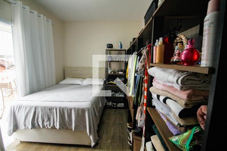 Suíte 1 de casa de condomínio para alugar com 2 quartos, 250m² em Jardim Imperador, Praia Grande