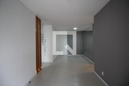 Sala de apartamento à venda com 2 quartos, 69m² em Barra Olímpica, Rio de Janeiro