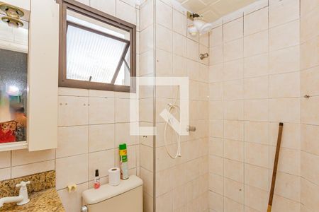 Banheiro de apartamento para alugar com 2 quartos, 63m² em Vila Liviero, São Paulo