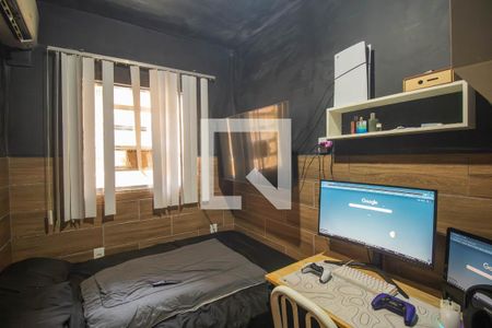 Quarto 1 de casa para alugar com 3 quartos, 220m² em Paraíso, São Gonçalo