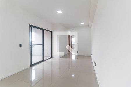 Sala de apartamento para alugar com 2 quartos, 70m² em Vila Jamil, Poá