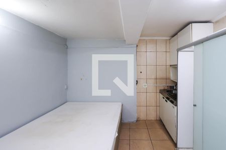 Quarto e cozinha de kitnet/studio para alugar com 1 quarto, 18m² em Cambuci, São Paulo