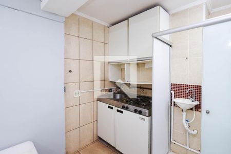 Quarto e cozinha de kitnet/studio para alugar com 1 quarto, 18m² em Cambuci, São Paulo
