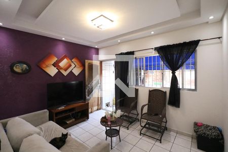 Casa à venda com 4 quartos, 200m² em Conceição, Diadema