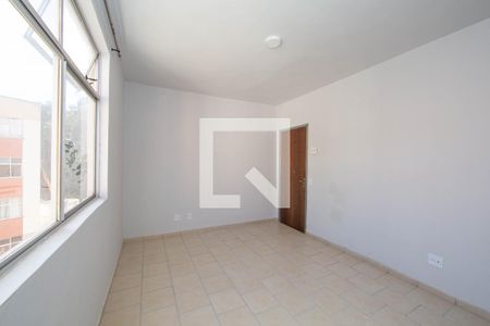 Apartamento à venda com 3 quartos, 63m² em Cinquentenario, Belo Horizonte
