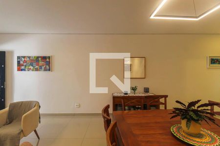 Casa à venda com 3 quartos, 143m² em Vila Formosa, São Paulo